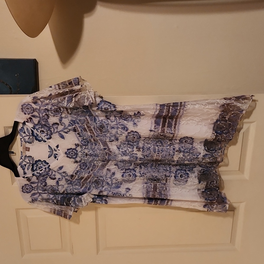 Roz & Ali size XL blouse